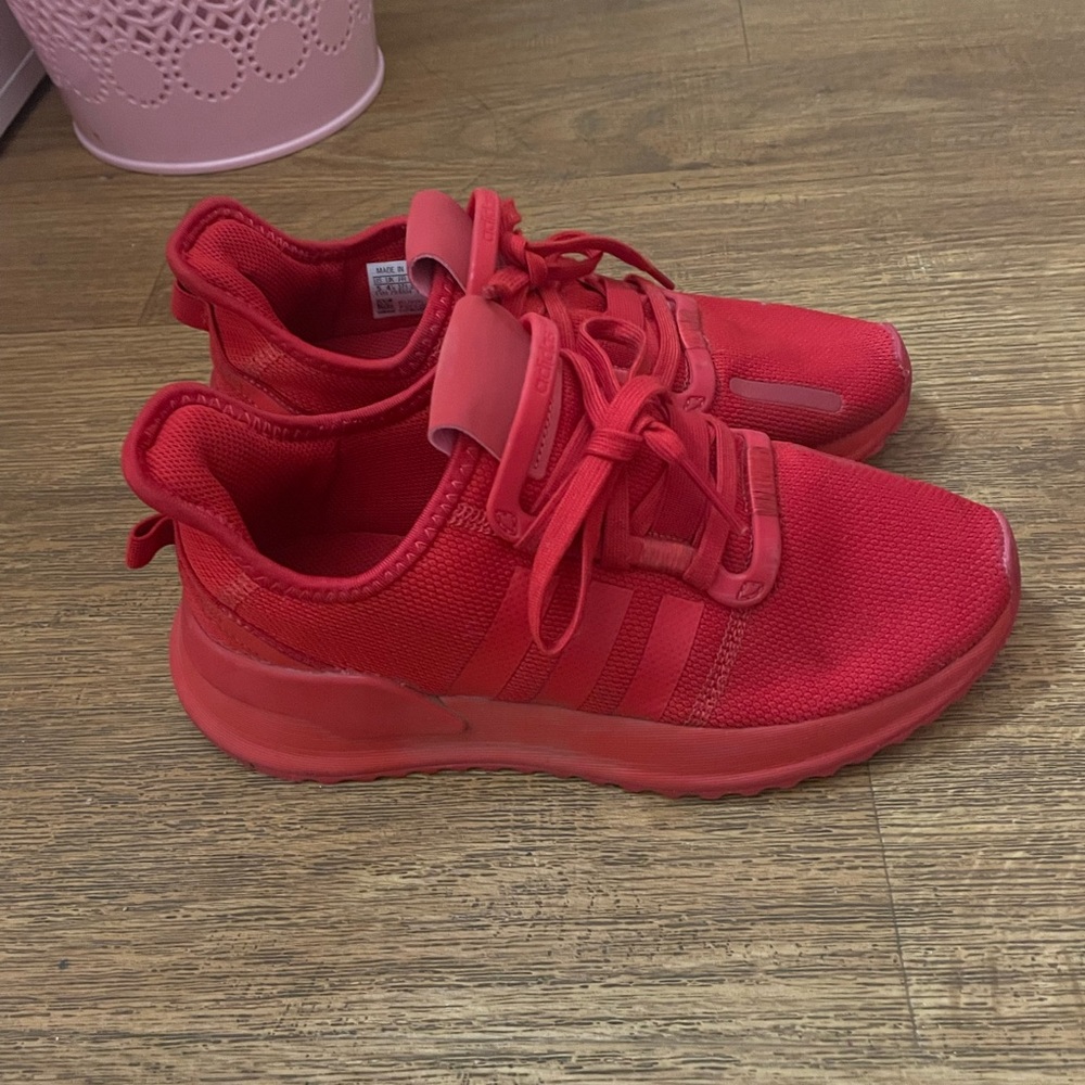 Adidas U PATH RUN red shoes